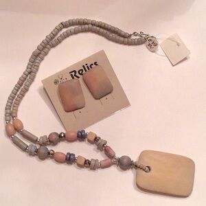 New Fashion Necklace Set, lightweight, pierced earrings,